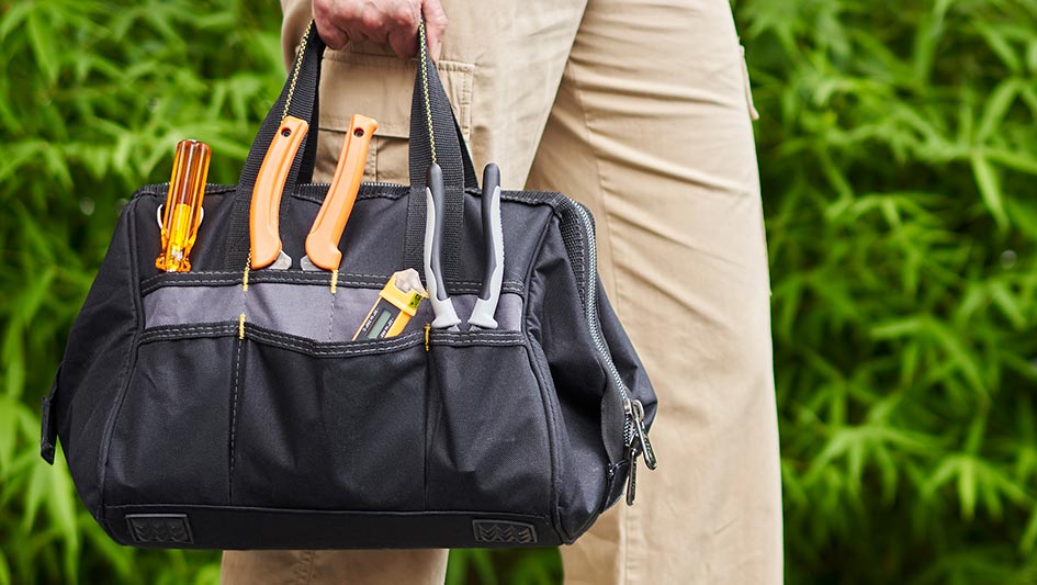 Is a Leaking Air Conditioner Dangerous? Air Current AC & Heat